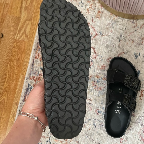 Random Identities Arizona - Picture 6 of 10